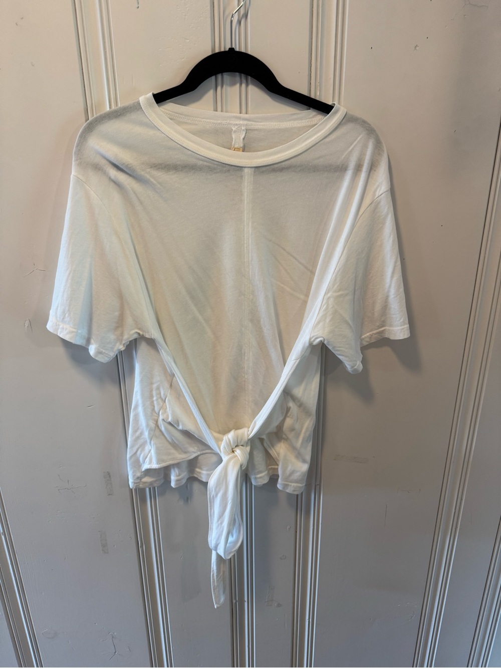 Raquel Allegra White Short Sleeve Tie-Front Tee
